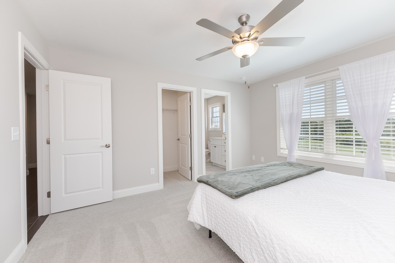 9491 Crossbow Drive, Bloomington, IL 61705