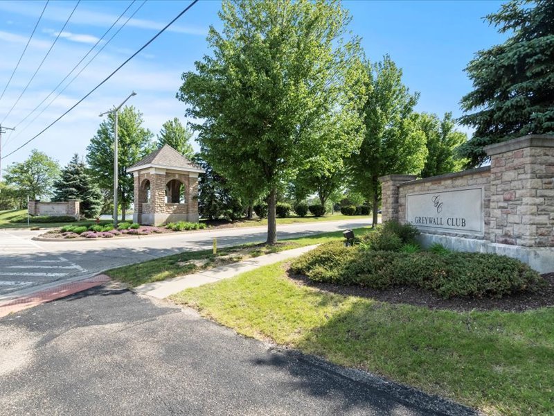 2147 Pembridge Lane, Joliet, IL 60431