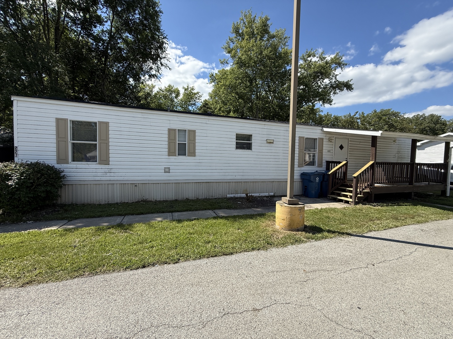 1712 S Dixie Highway #227, Crete, IL 60417