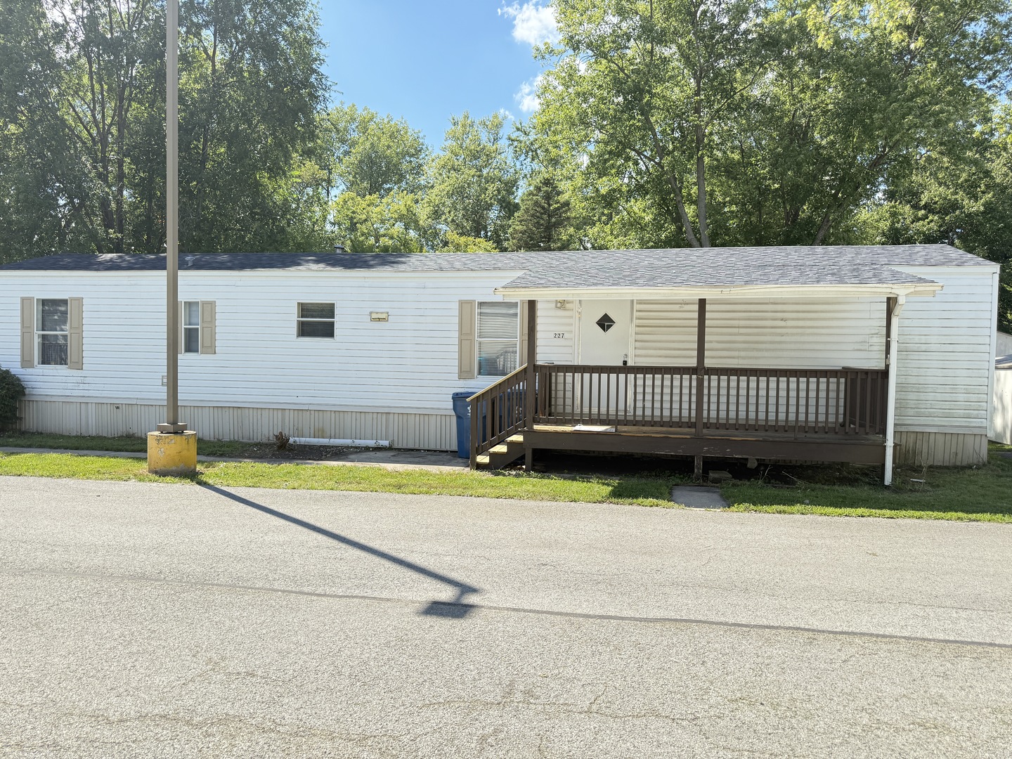 1712 S Dixie Highway #227, Crete, IL 60417