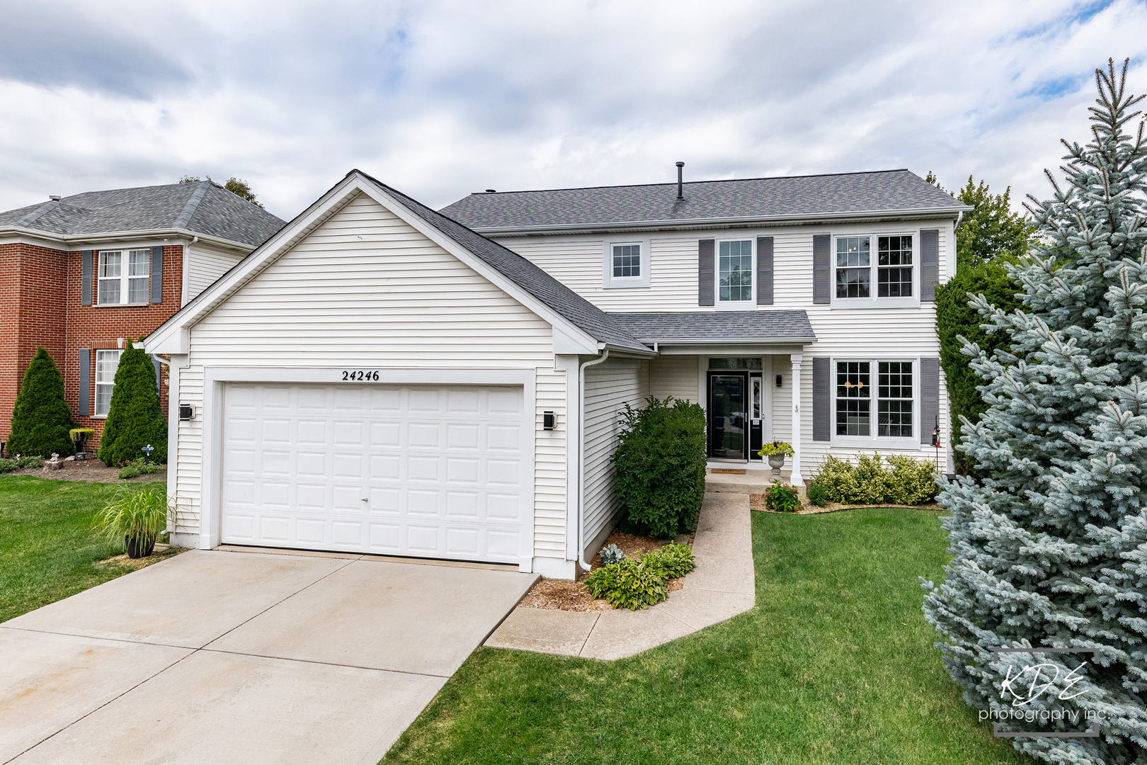 24246 W White Oak Drive, Plainfield, IL 60585