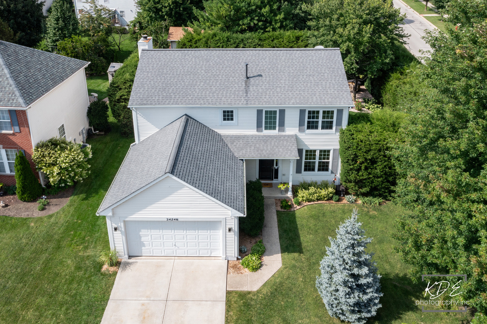 24246 W White Oak Drive, Plainfield, IL 60585