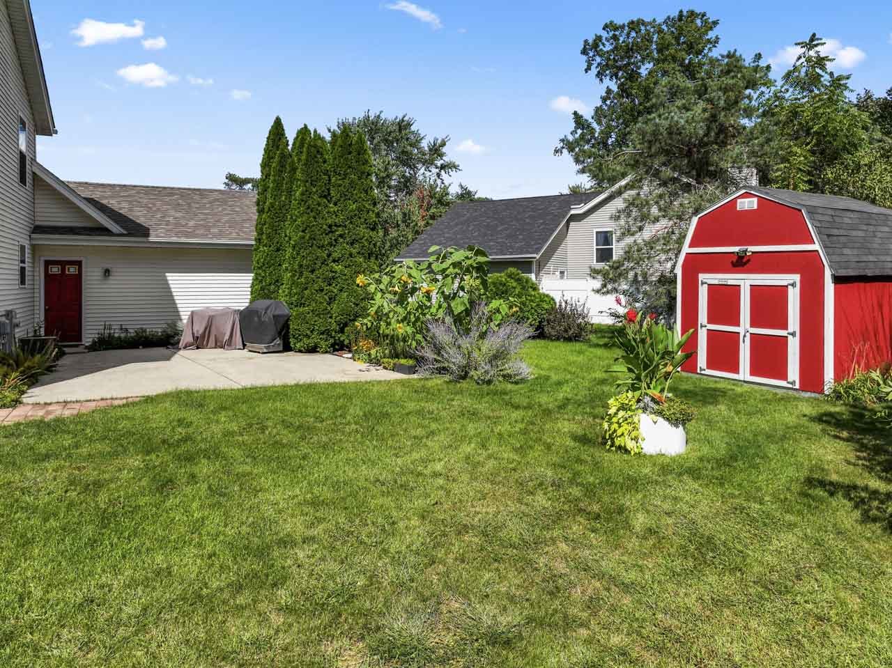 10912 Dixon Pines Circle, Machesney Park, IL 61115