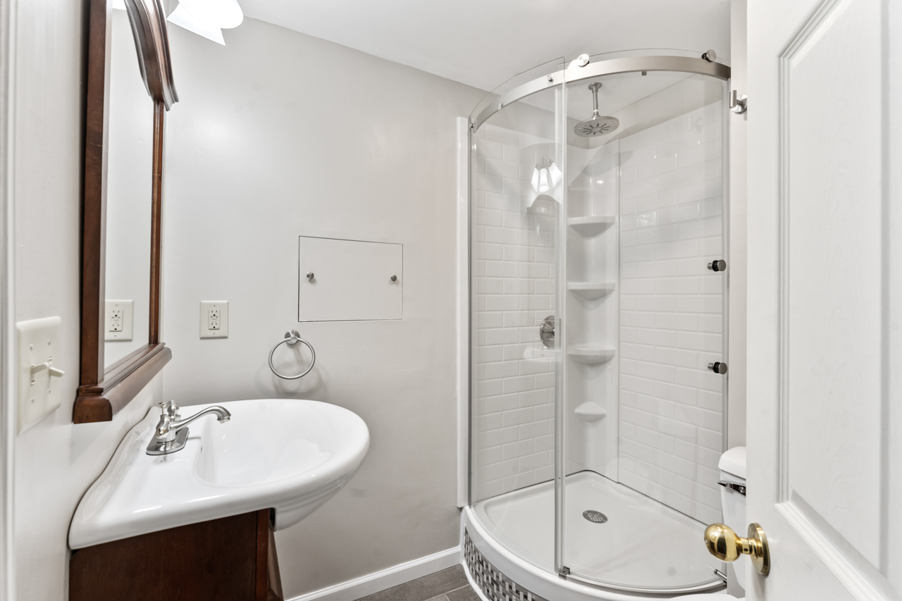 10912 Dixon Pines Circle, Machesney Park, IL 61115