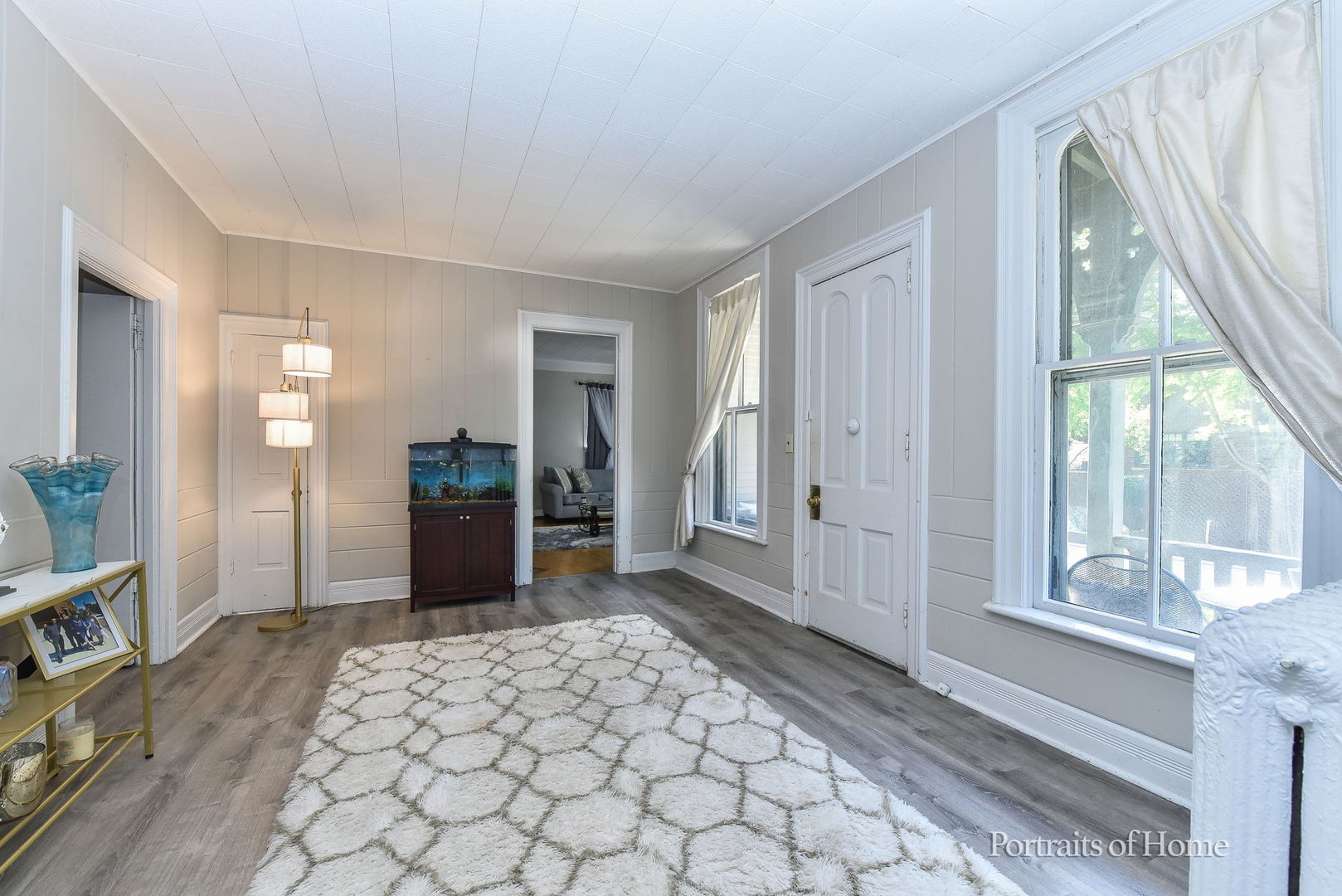 205 N Wright Street, Naperville, IL 60540