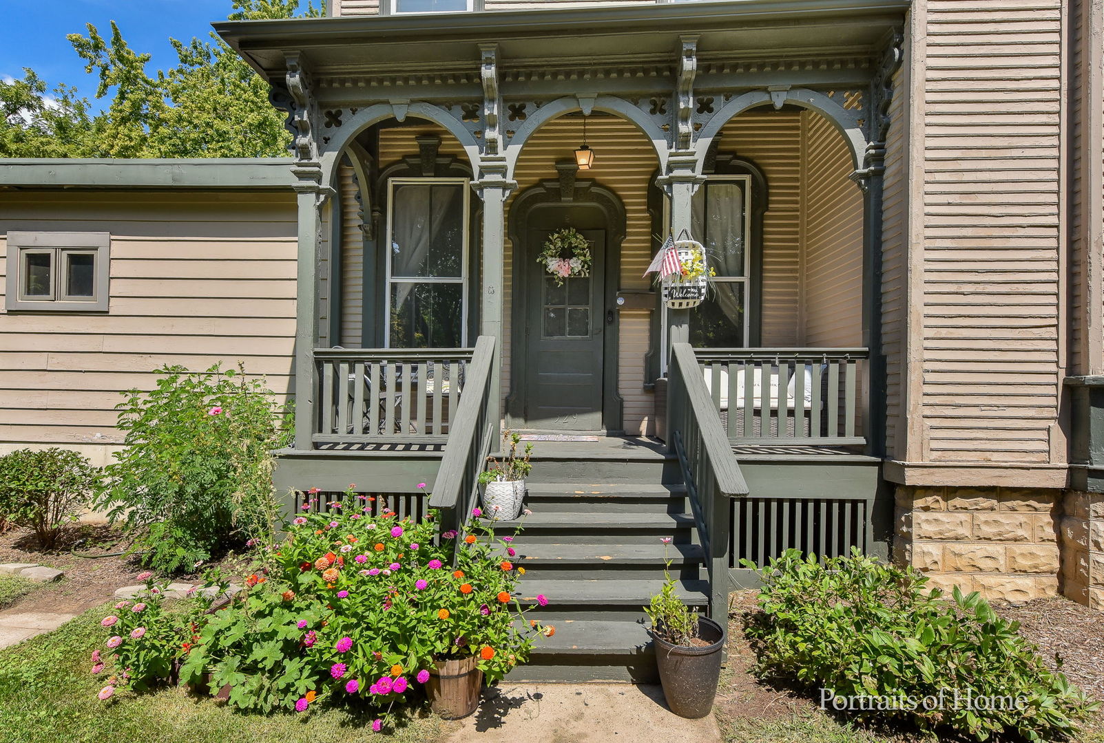 205 N Wright Street, Naperville, IL 60540