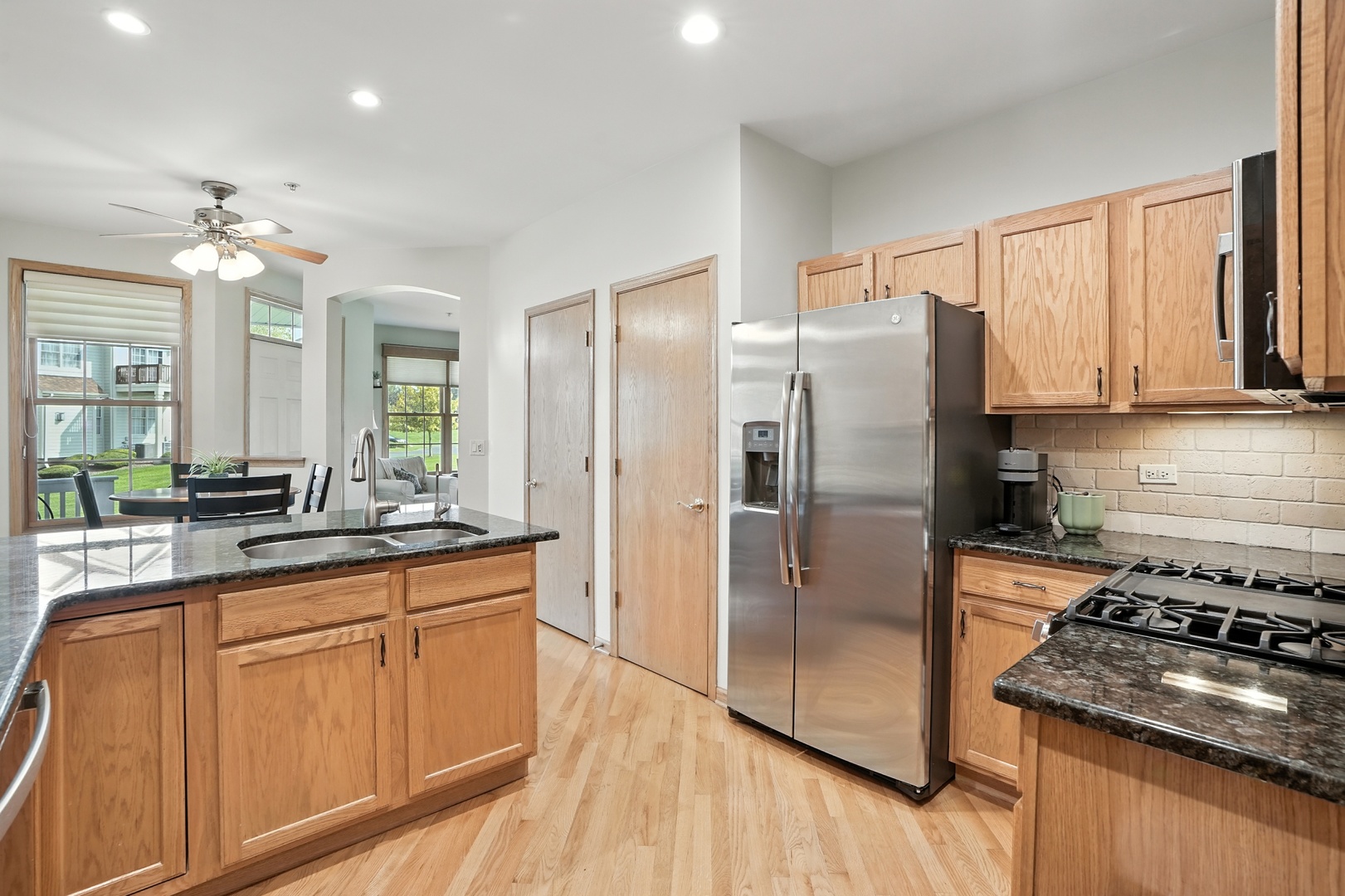 8675 Saddlebred Court, Frankfort, IL 60423
