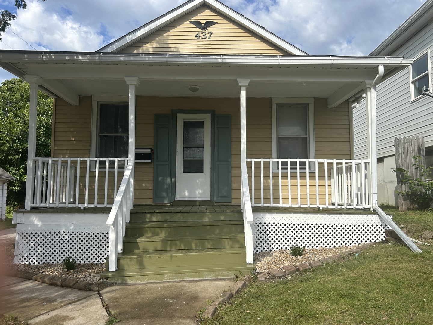 437 Sterling Street, Lasalle, IL 61301