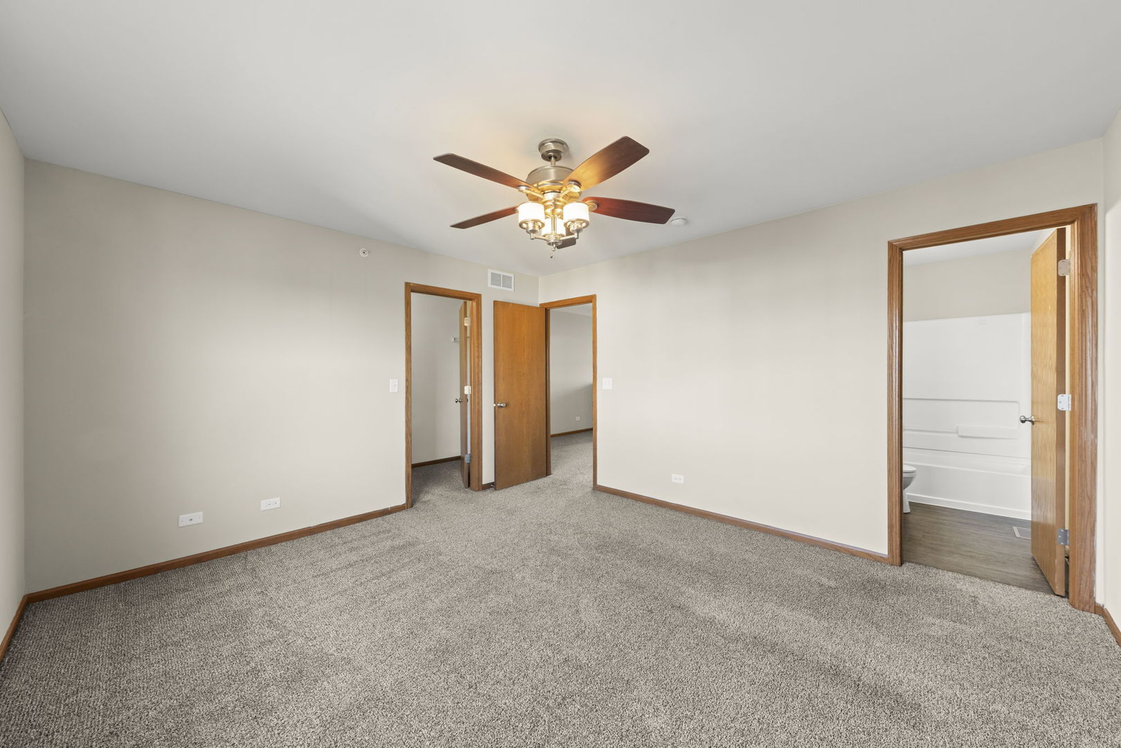 2234 Beresford Drive, Yorkville, IL 60560