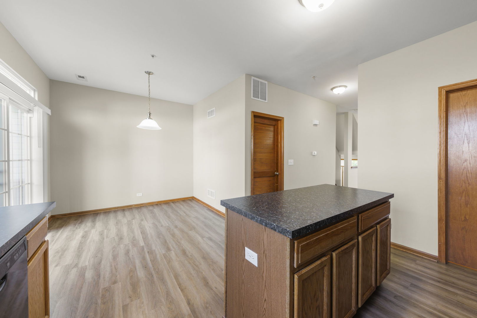 2234 Beresford Drive, Yorkville, IL 60560