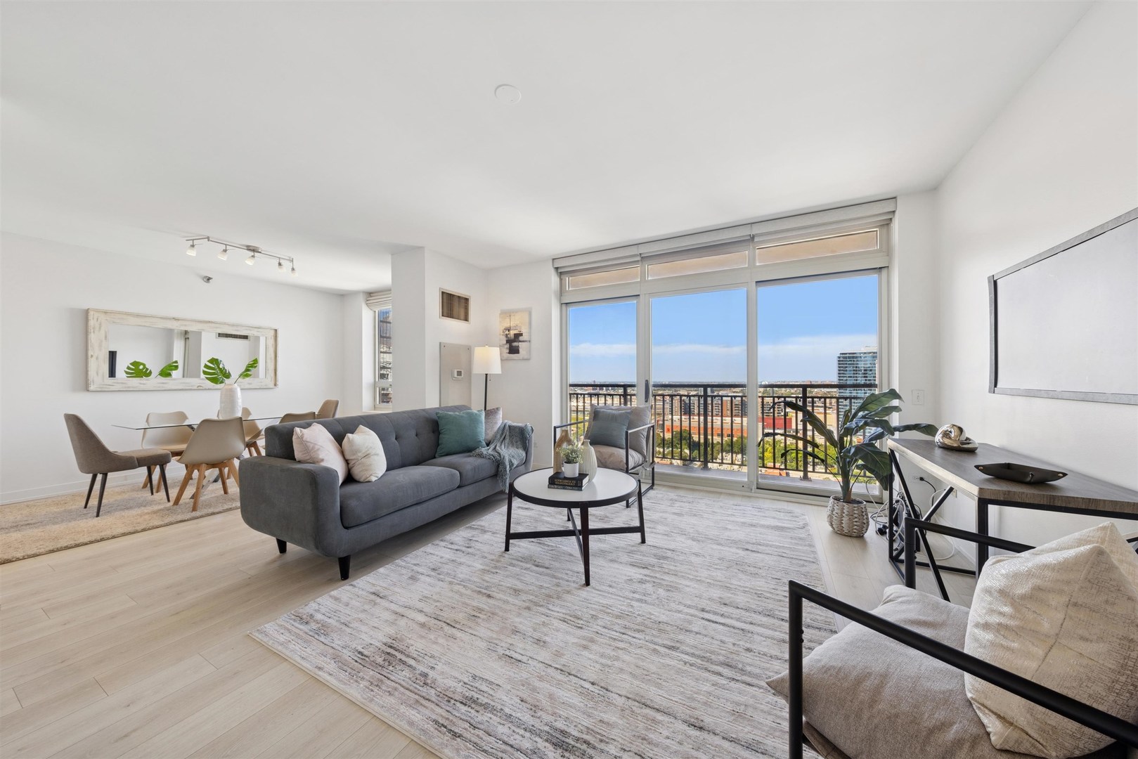 1111 S Wabash Avenue #2308, Chicago, IL 60605