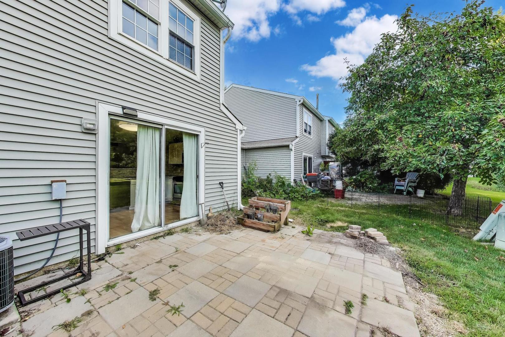 2009 Countryside Lane, Round Lake Beach, IL 60073