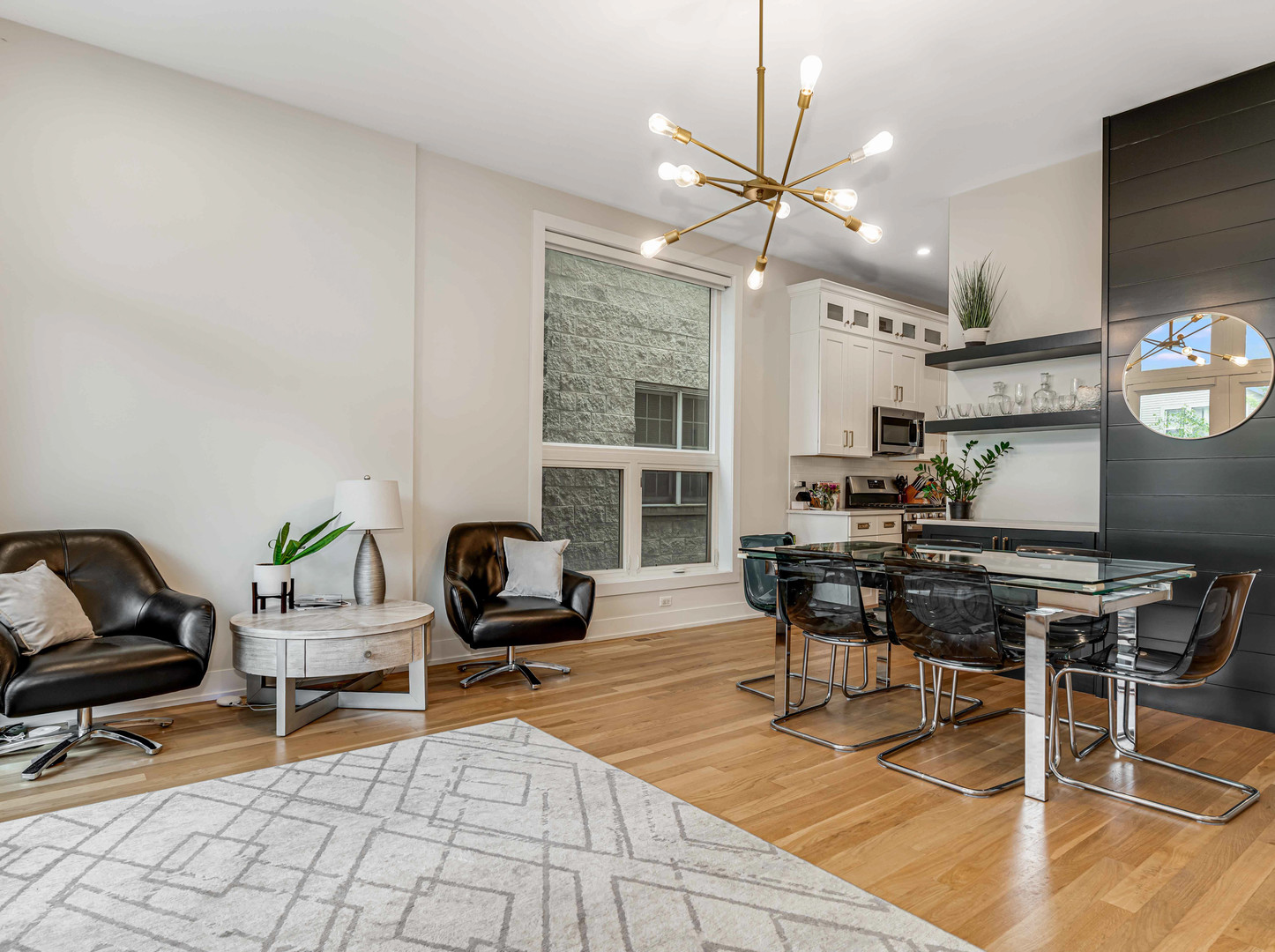 1707 S Jefferson Street #1, Chicago, IL 60616