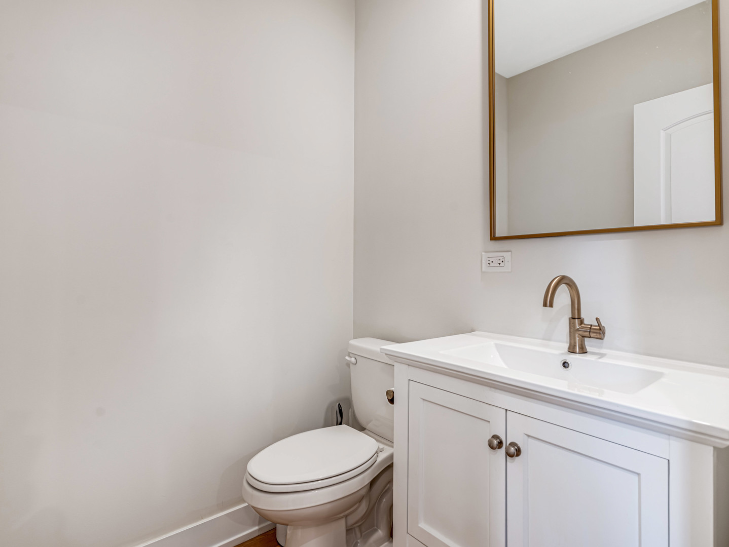 1707 S Jefferson Street #1, Chicago, IL 60616