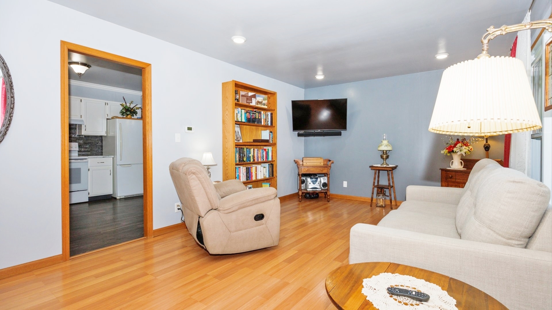 210 W North Street, Colfax, IL 61728