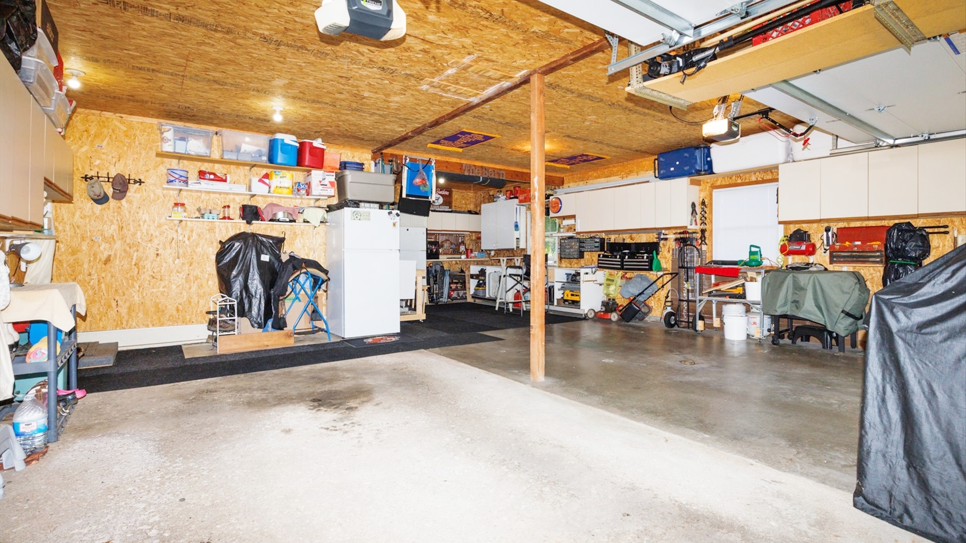 210 W North Street, Colfax, IL 61728