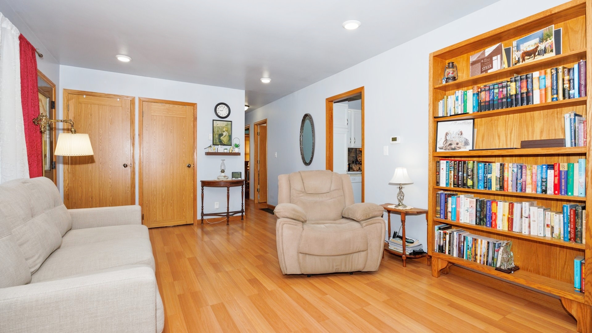 210 W North Street, Colfax, IL 61728