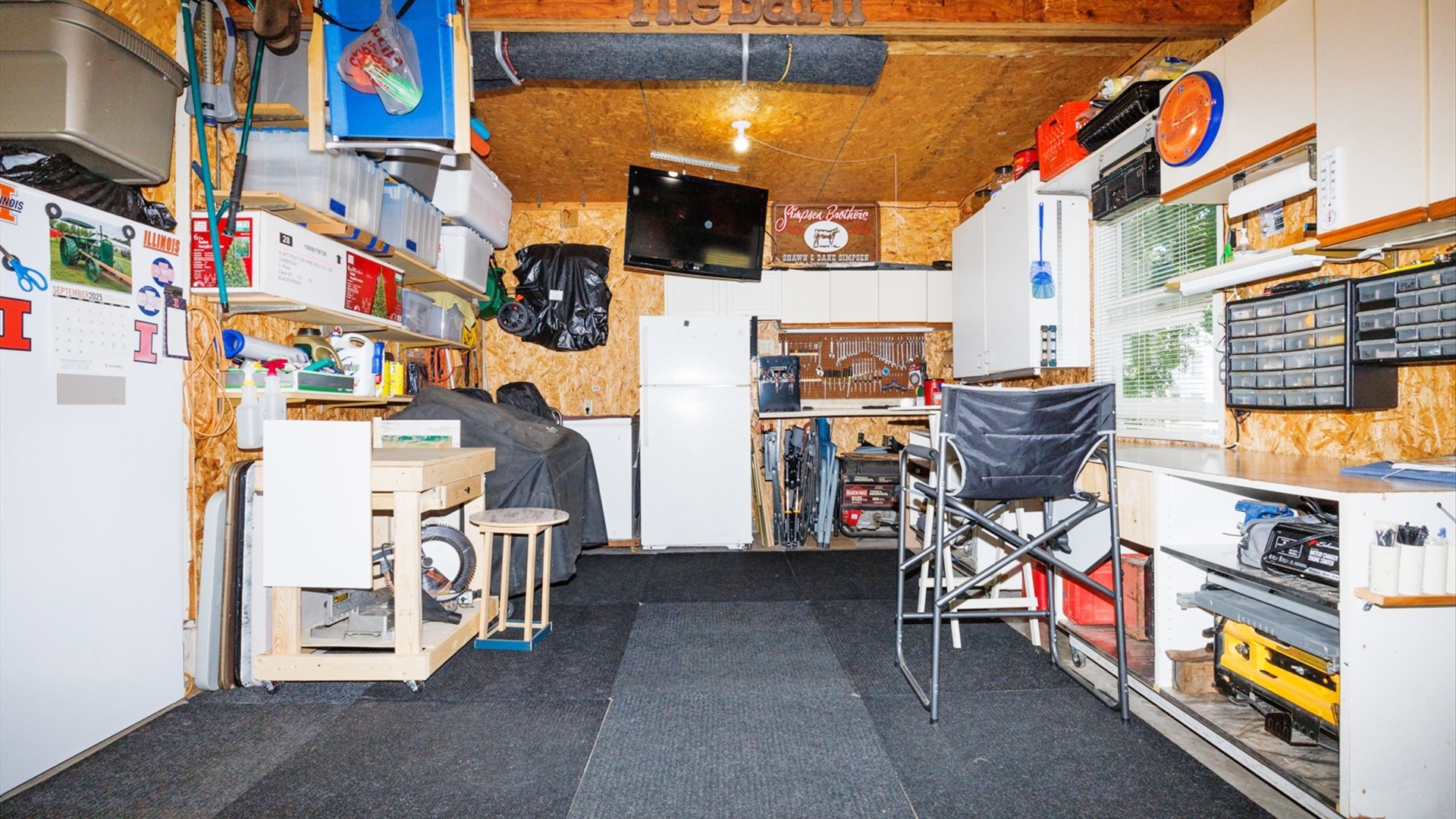 210 W North Street, Colfax, IL 61728