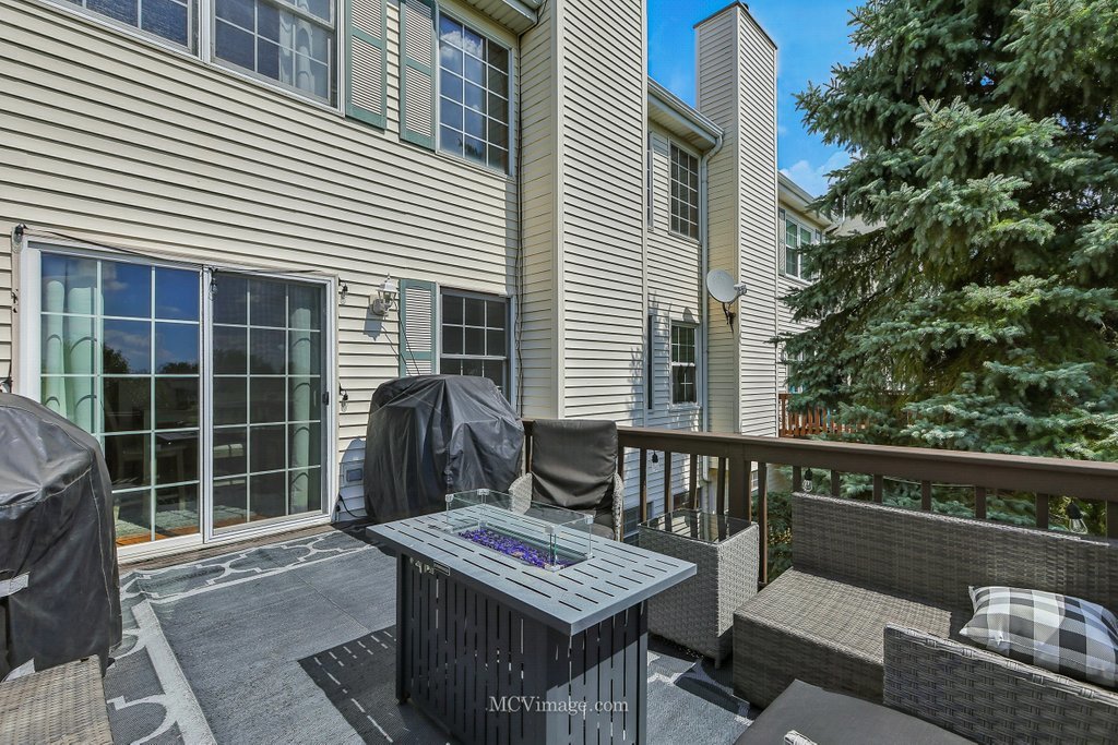 17326 Long Bow Drive, Lockport, IL 60441