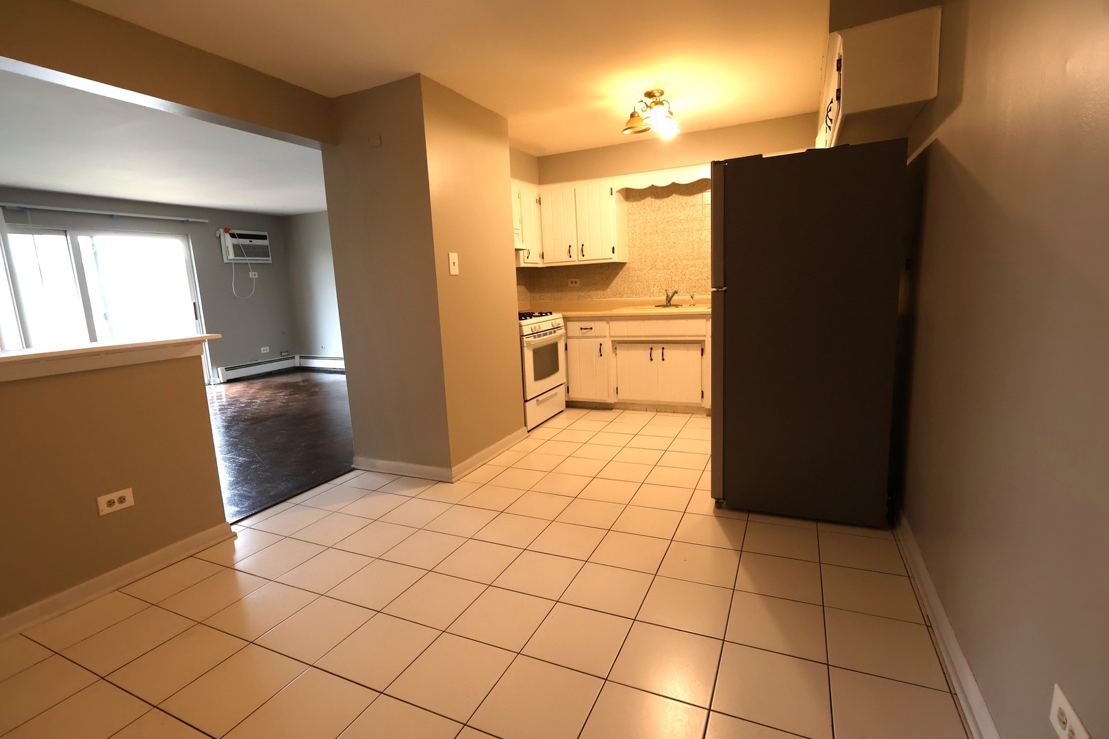 6338 W 99th Place #3SE, Oak Lawn, IL 60453