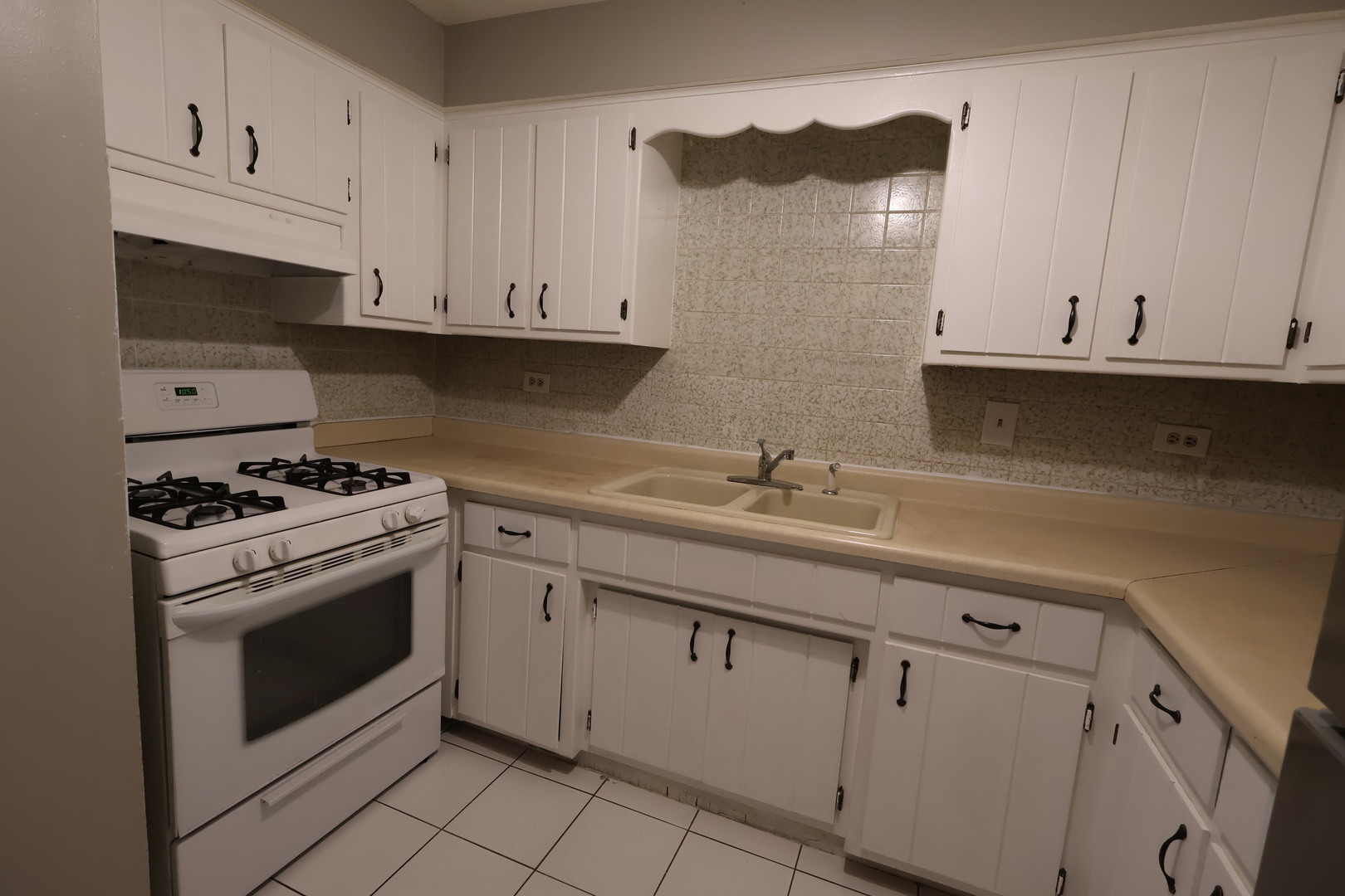 6338 W 99th Place #3SE, Oak Lawn, IL 60453