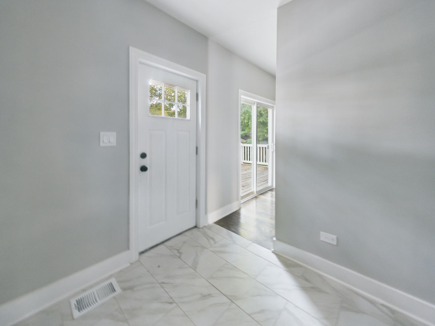 840 S Cuyler Avenue, Oak Park, IL 60304