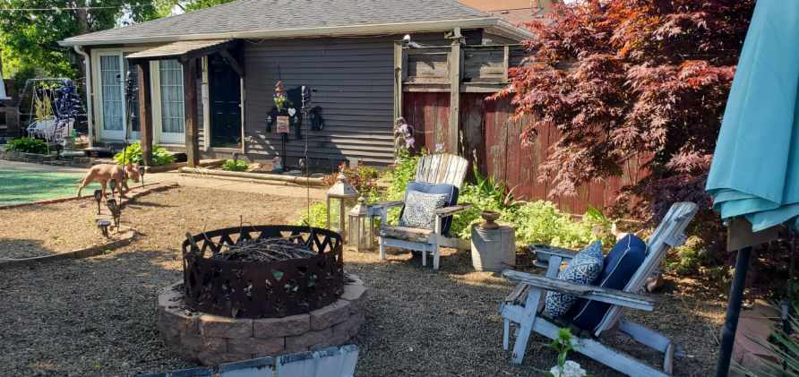 445 S ELLIS Street, Bensenville, IL 60106