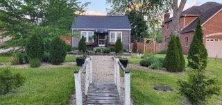 445 S ELLIS Street, Bensenville, IL 60106