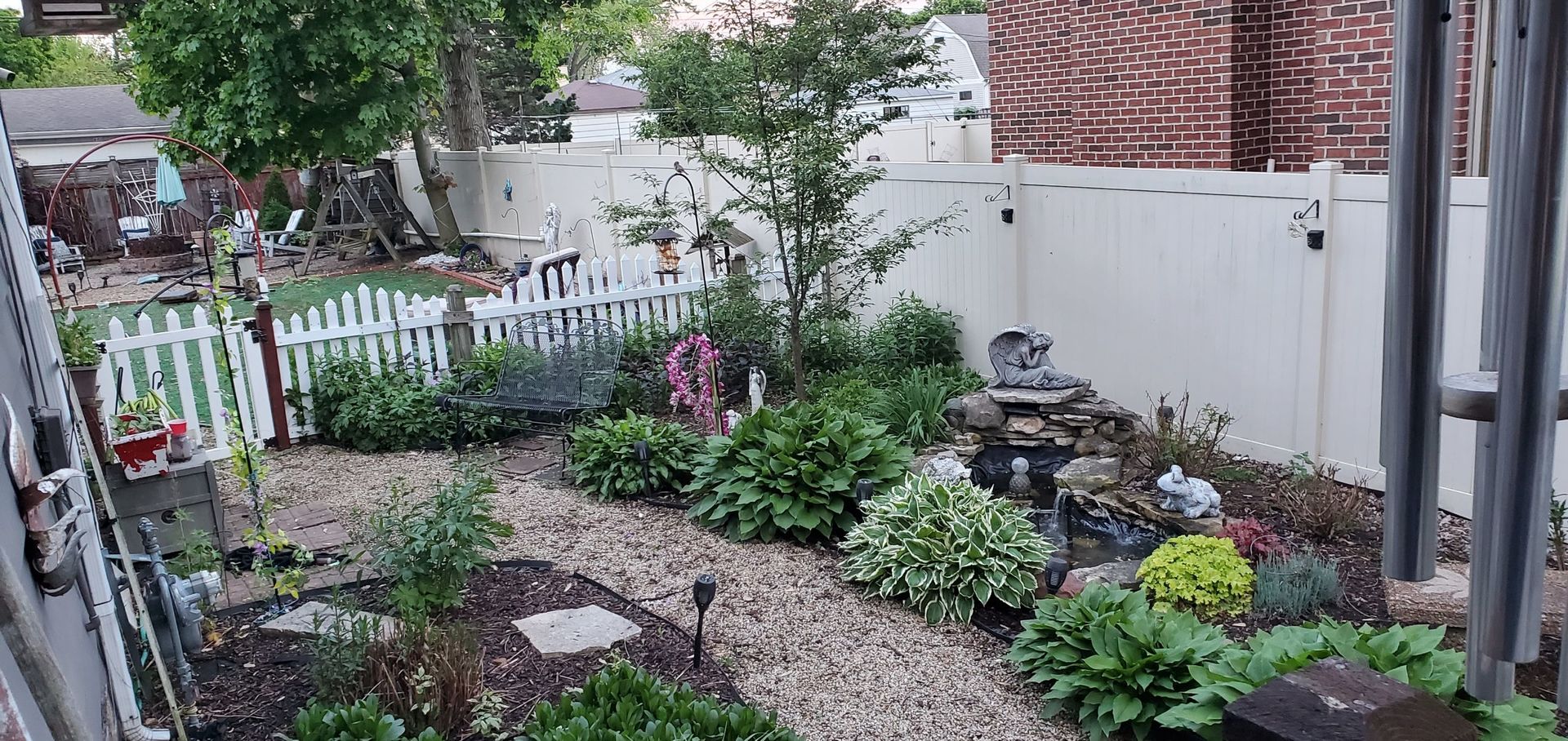 445 S ELLIS Street, Bensenville, IL 60106