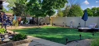 445 S ELLIS Street, Bensenville, IL 60106