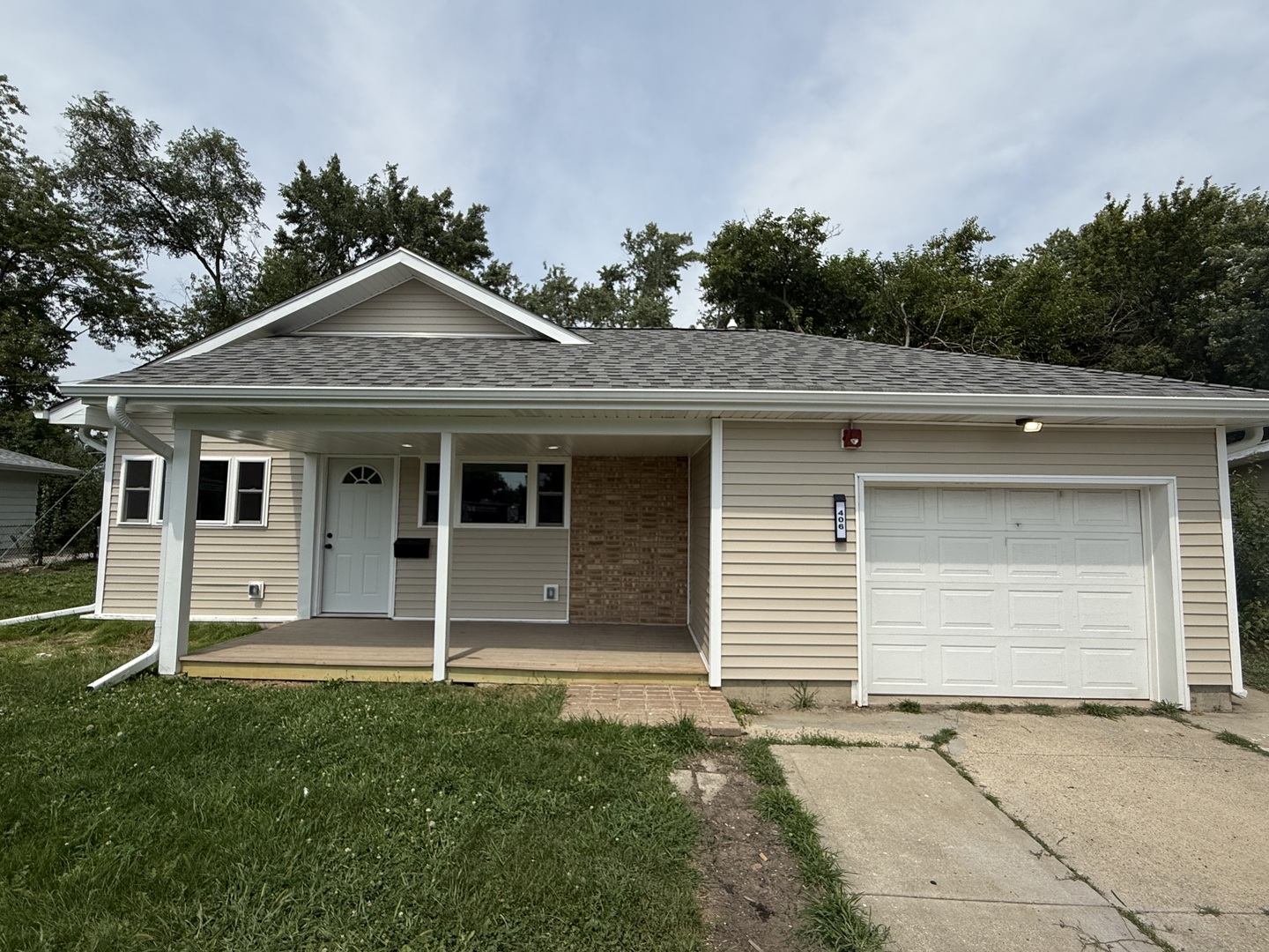406 Sauk Trail, Park Forest, IL 60466