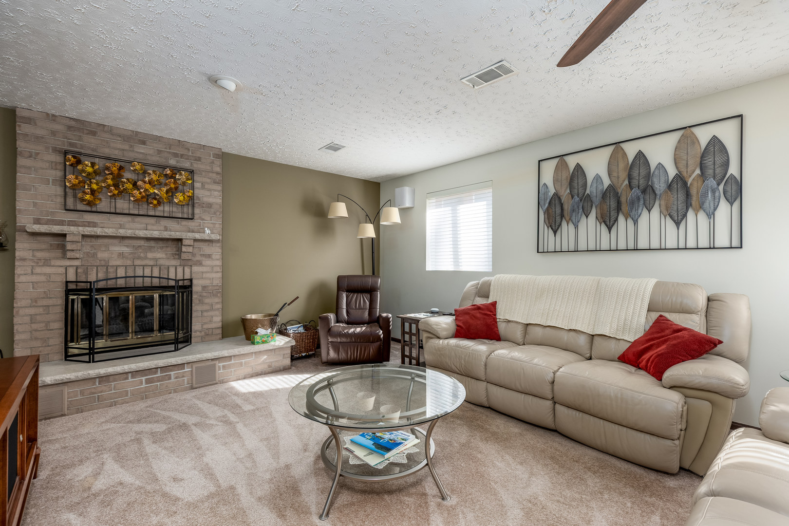 931 Knottingham Drive, Ottawa, IL 61350