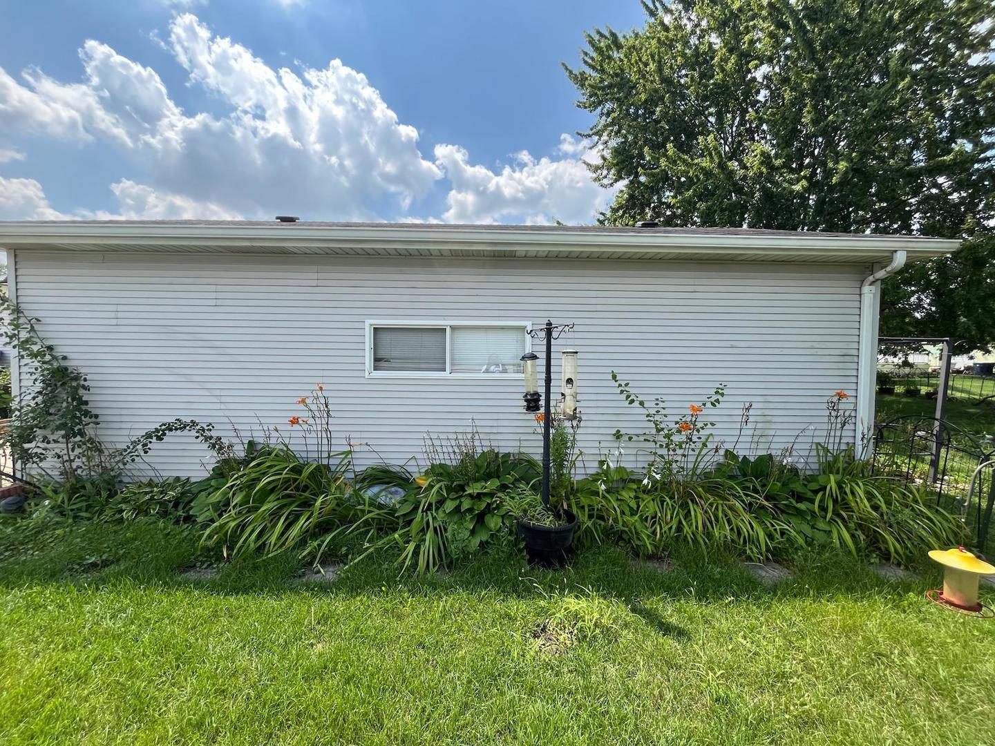 387 Marigold Circle, Matteson, IL 60443