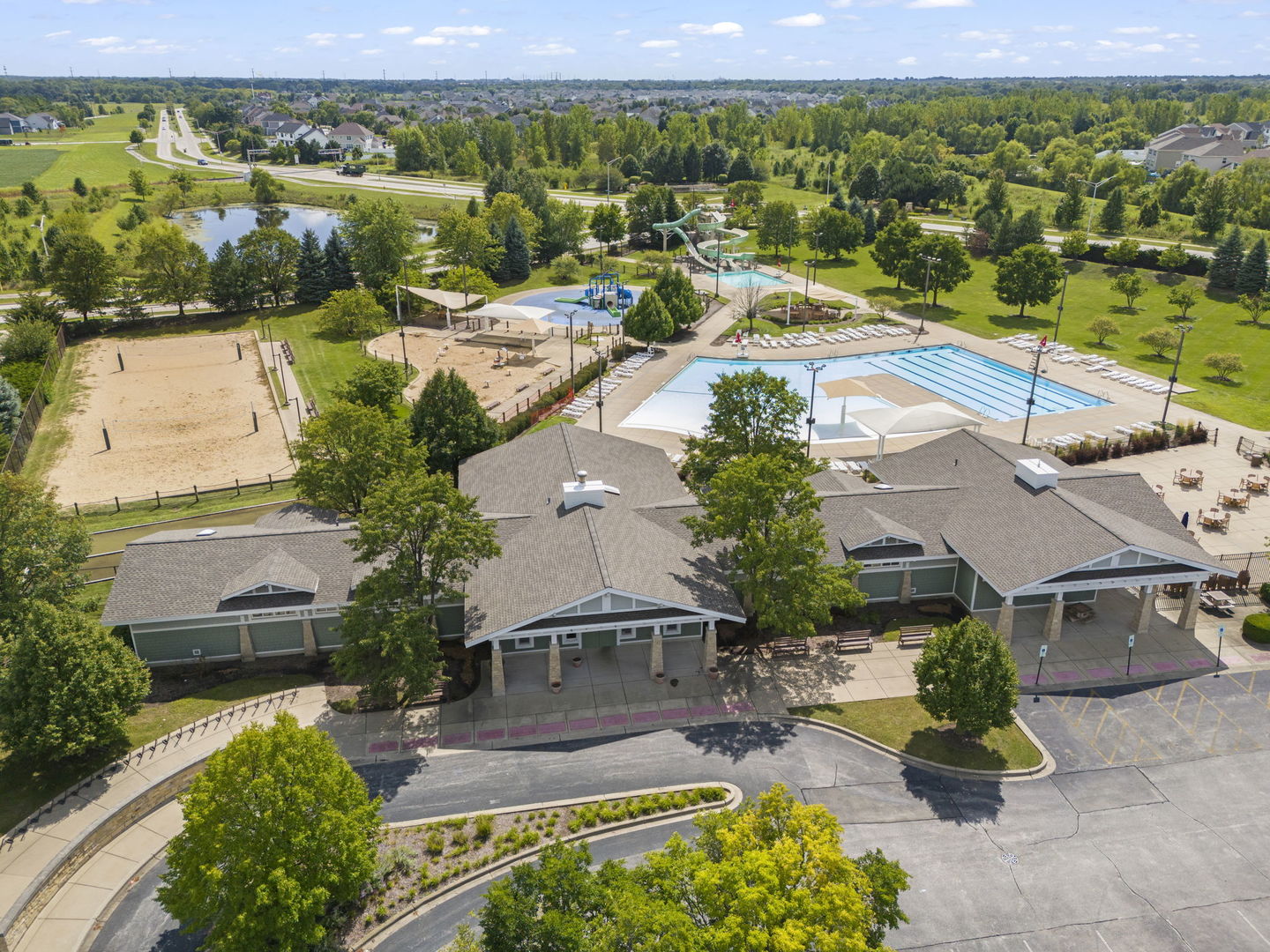 16530 S Mueller Circle, Plainfield, IL 60586