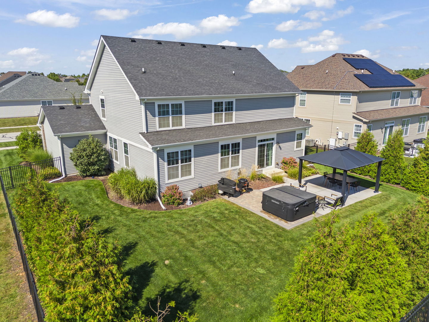 16530 S Mueller Circle, Plainfield, IL 60586