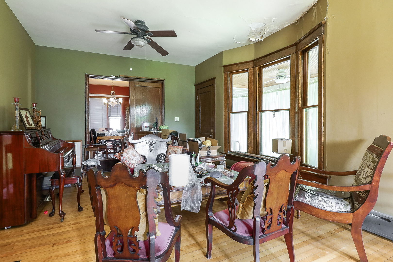 4533 Highland Avenue, Downers Grove, IL 60515