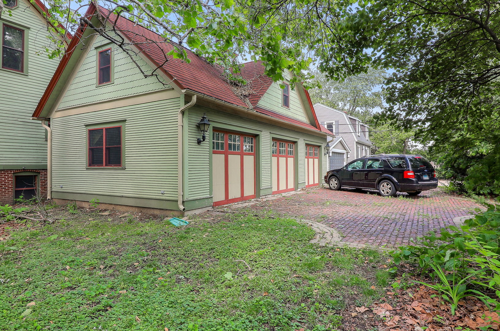 4533 Highland Avenue, Downers Grove, IL 60515