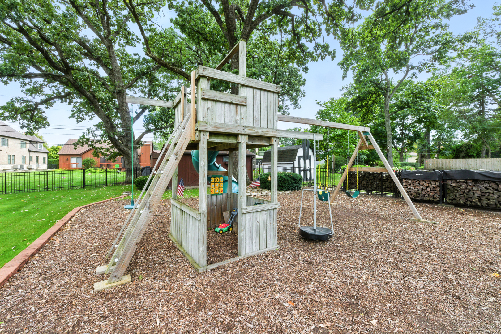 6N135 Hillcrest Drive, Medinah, IL 60157