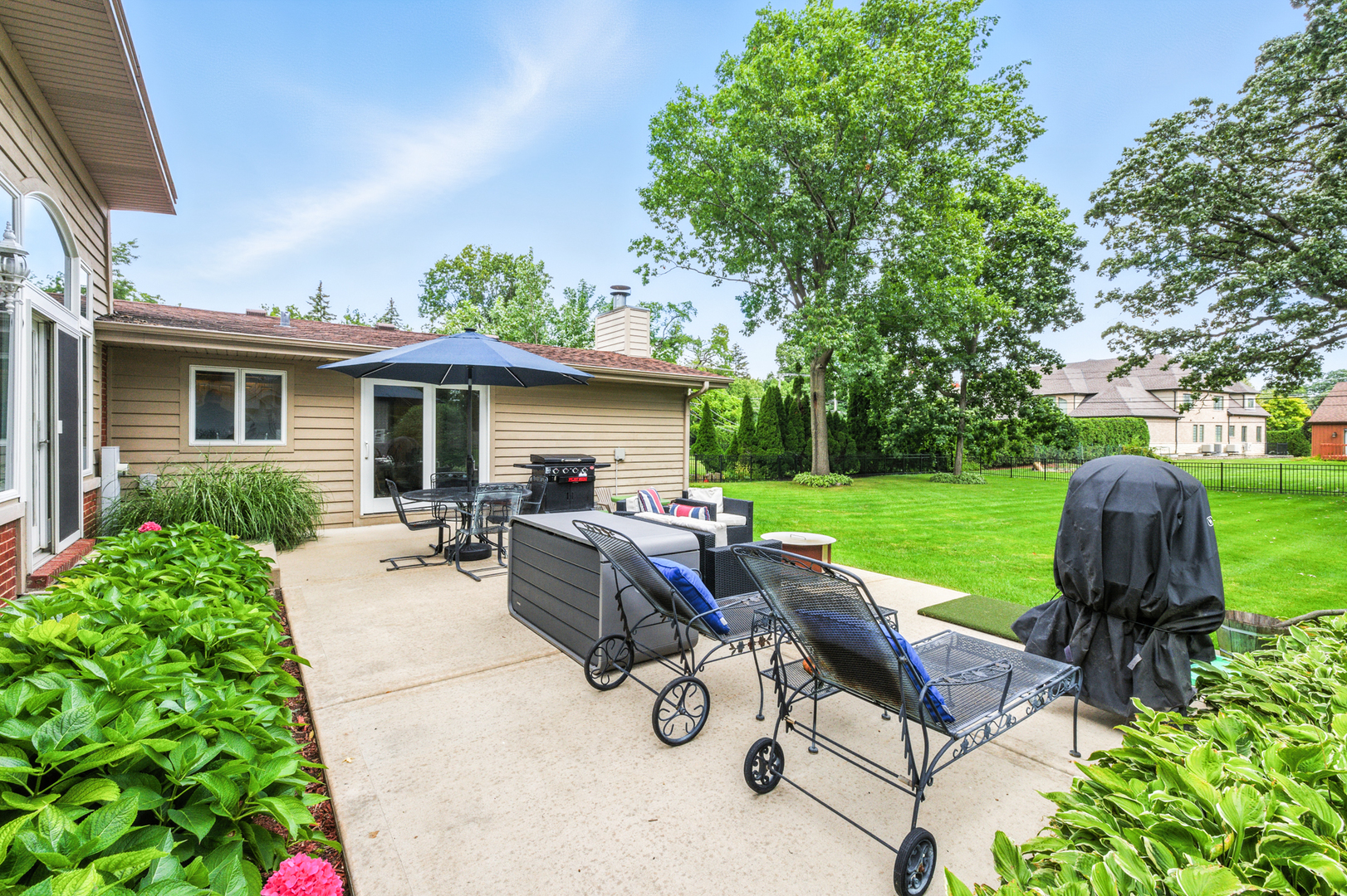 6N135 Hillcrest Drive, Medinah, IL 60157