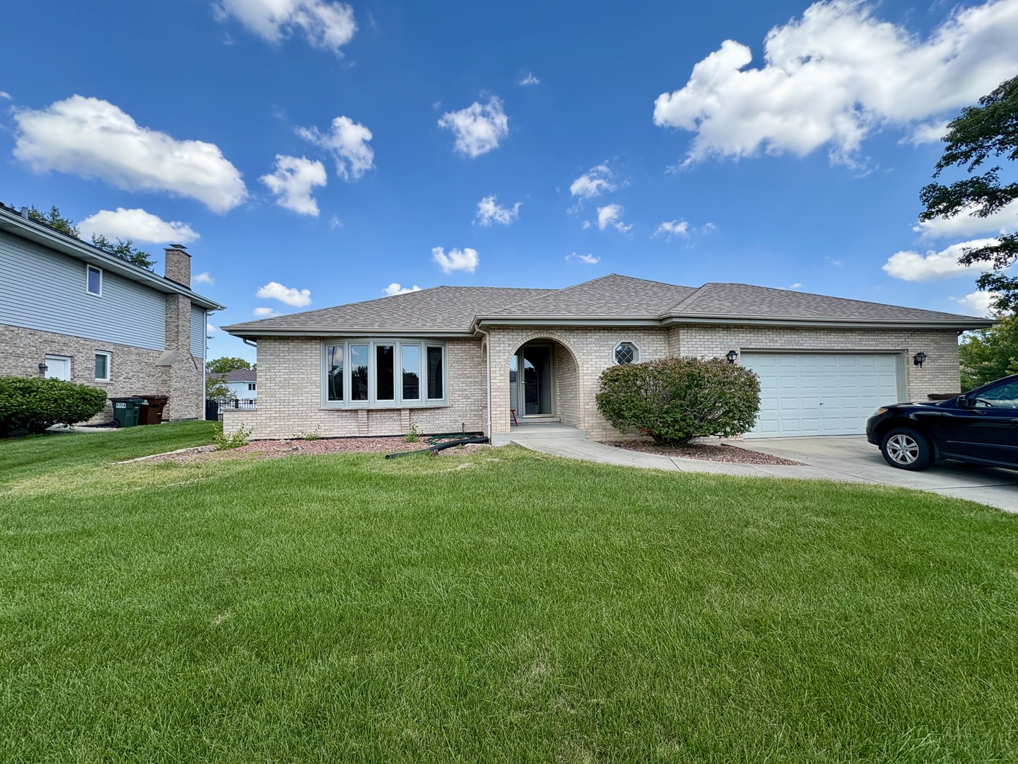 7632 Hanover Drive, Tinley Park, IL 60477