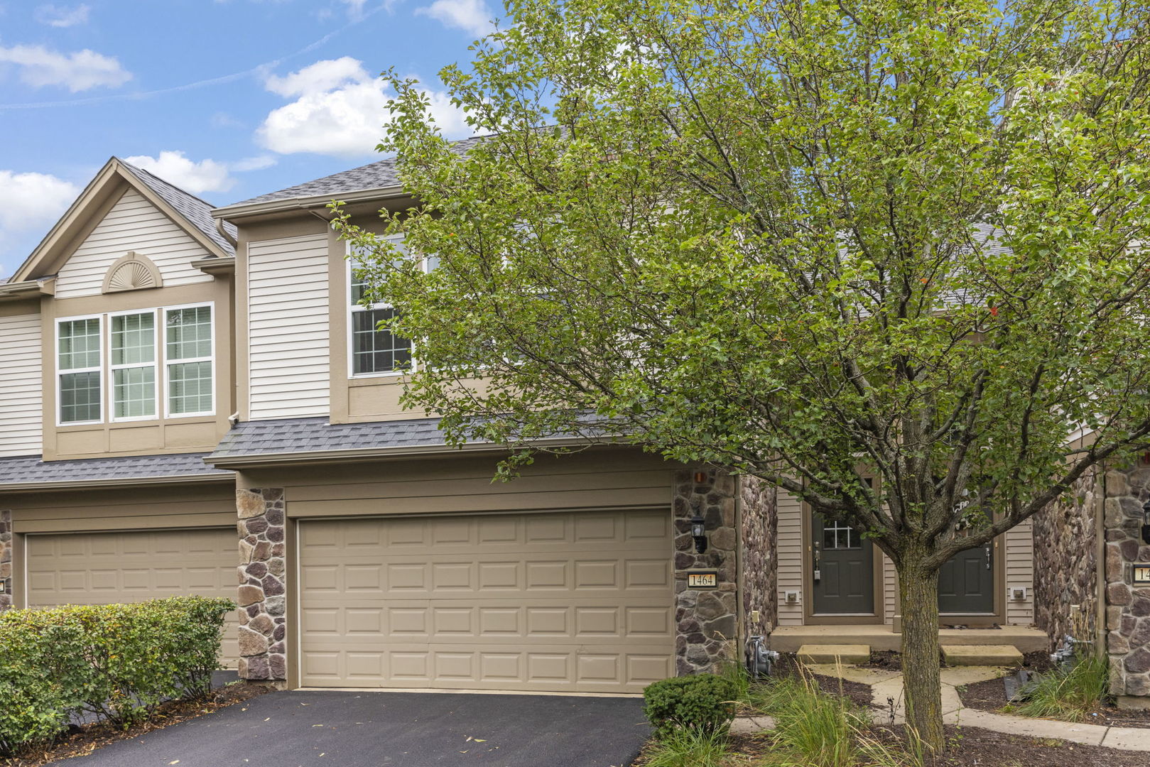 1464 Crimson Lane, Yorkville, IL 60560
