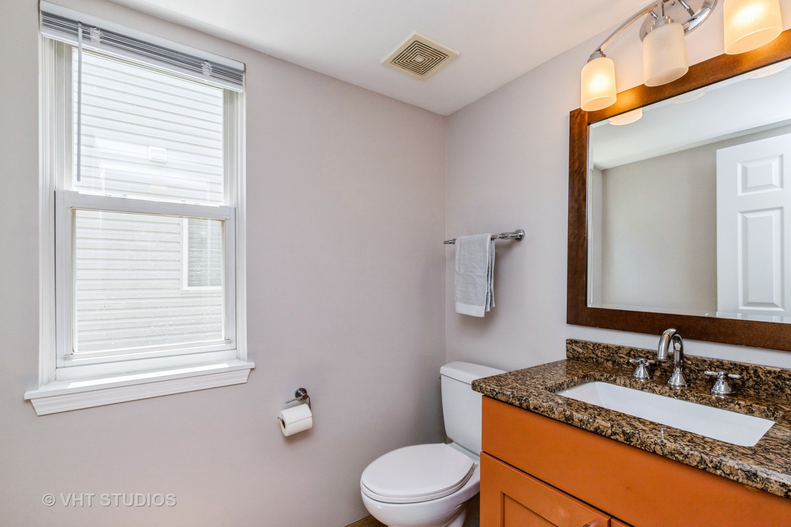 1109 Blackburn Drive, Grayslake, IL 60030