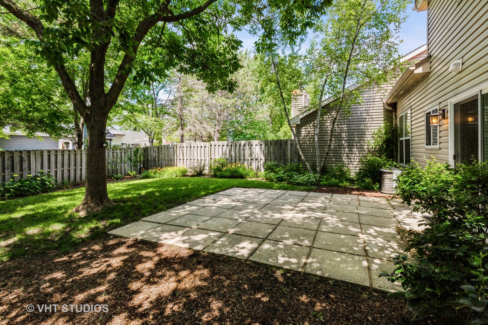 1109 Blackburn Drive, Grayslake, IL 60030