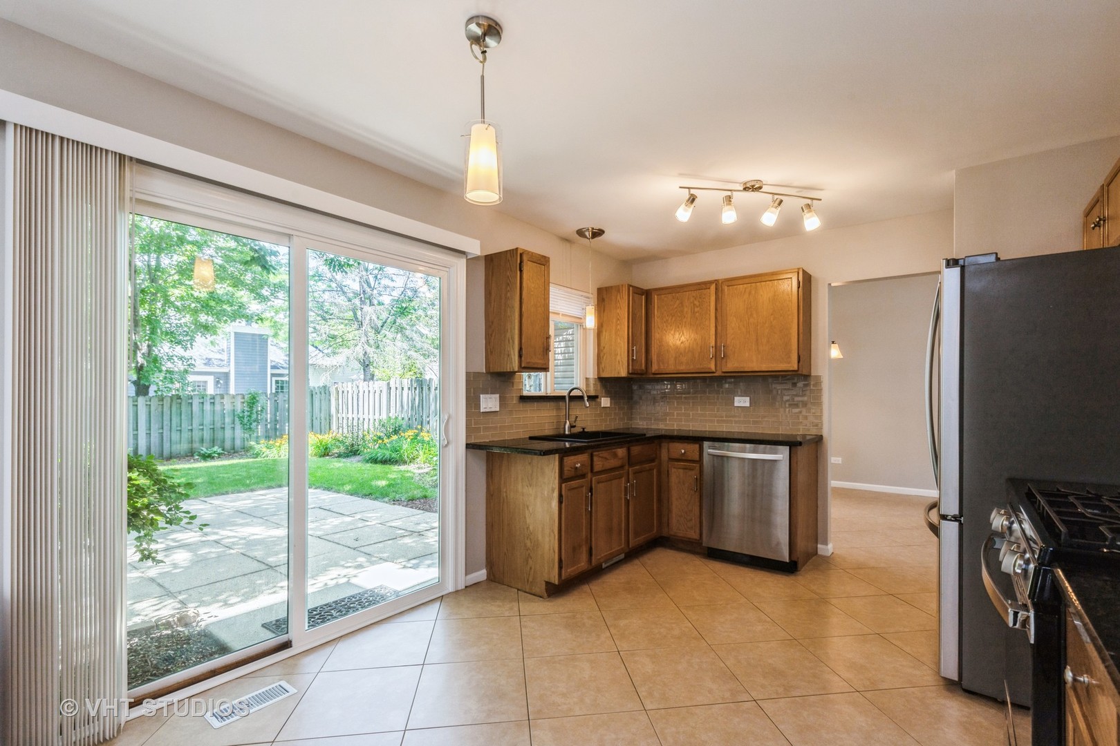 1109 Blackburn Drive, Grayslake, IL 60030