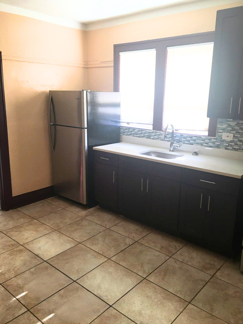 7934 S Loomis Boulevard, Chicago, IL 60620