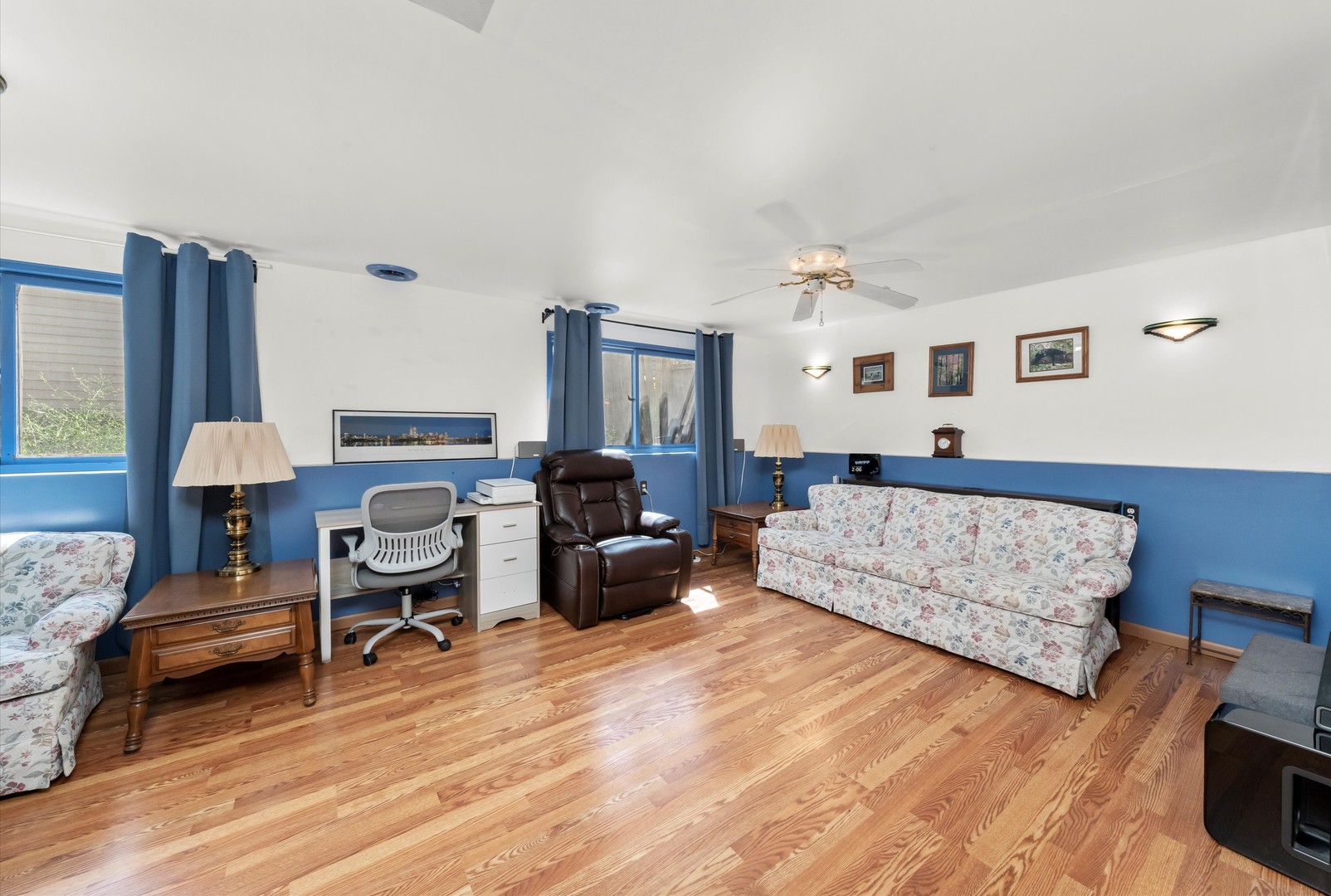 3216 Emerald Avenue, Steger, IL 60475