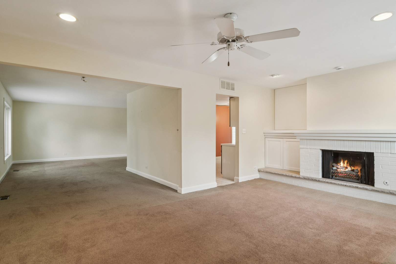 260 Bedford Lane, Bloomingdale, IL 60108