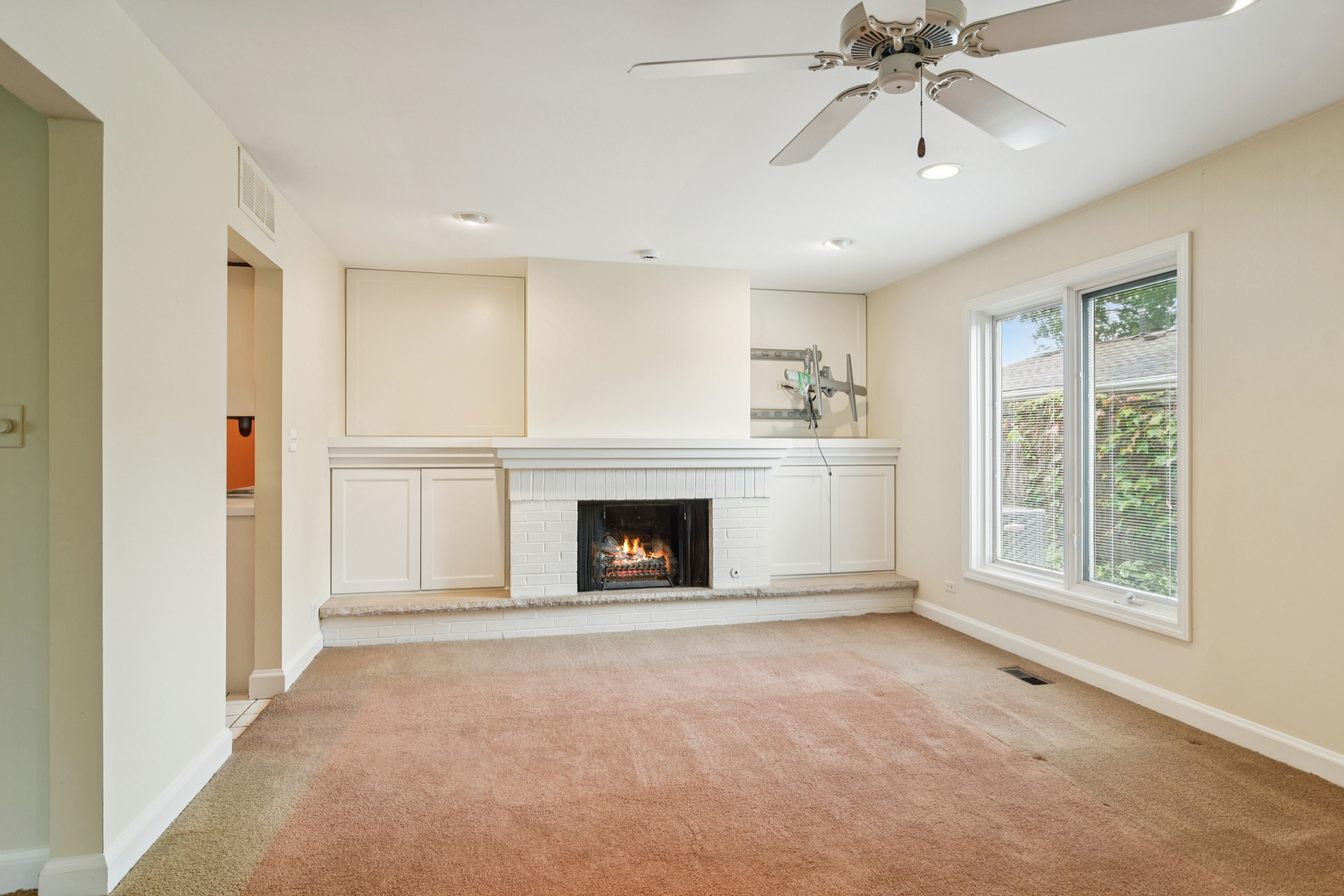 260 Bedford Lane, Bloomingdale, IL 60108