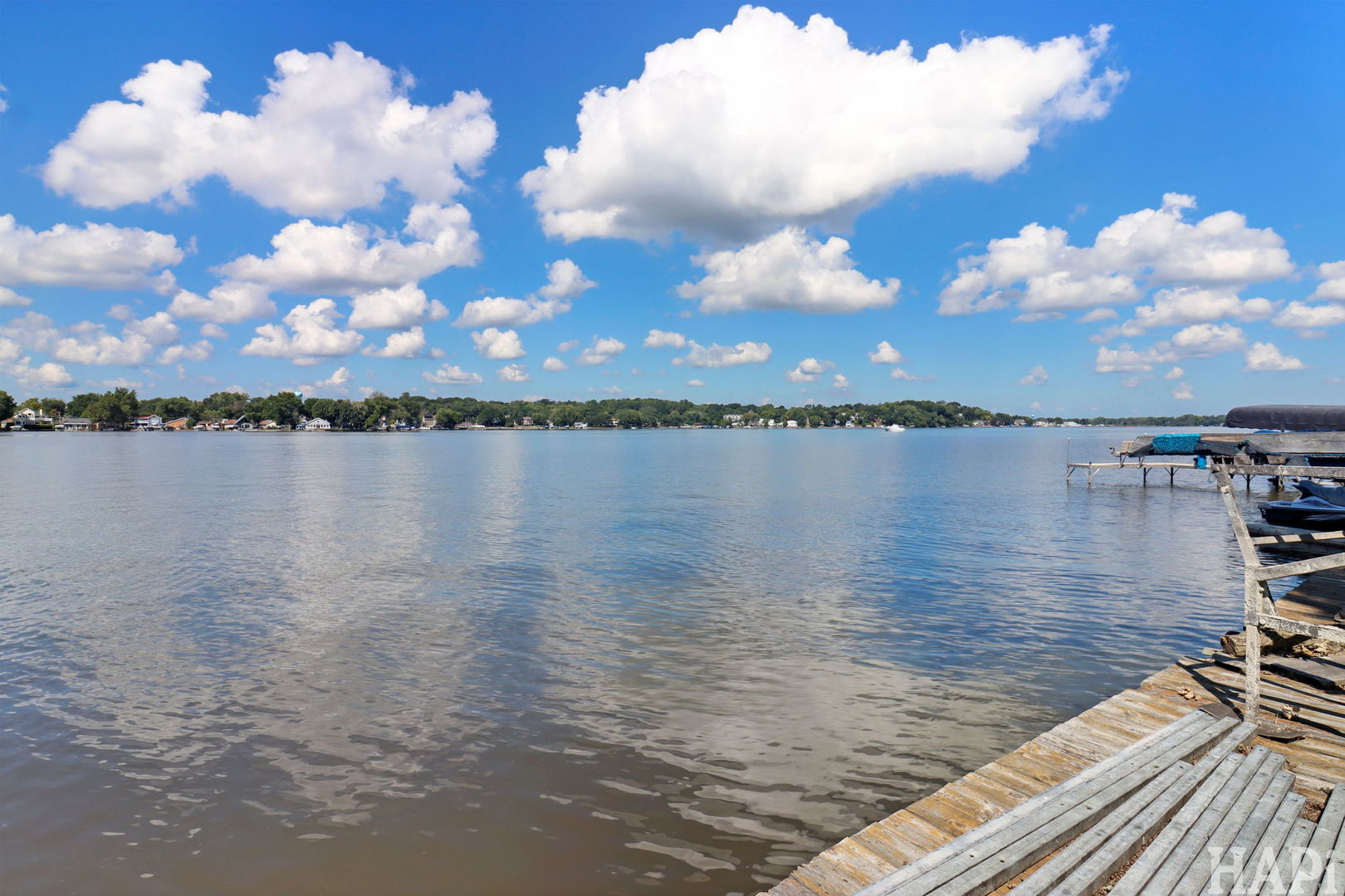 36 N Lake Avenue, Fox Lake, IL 60020