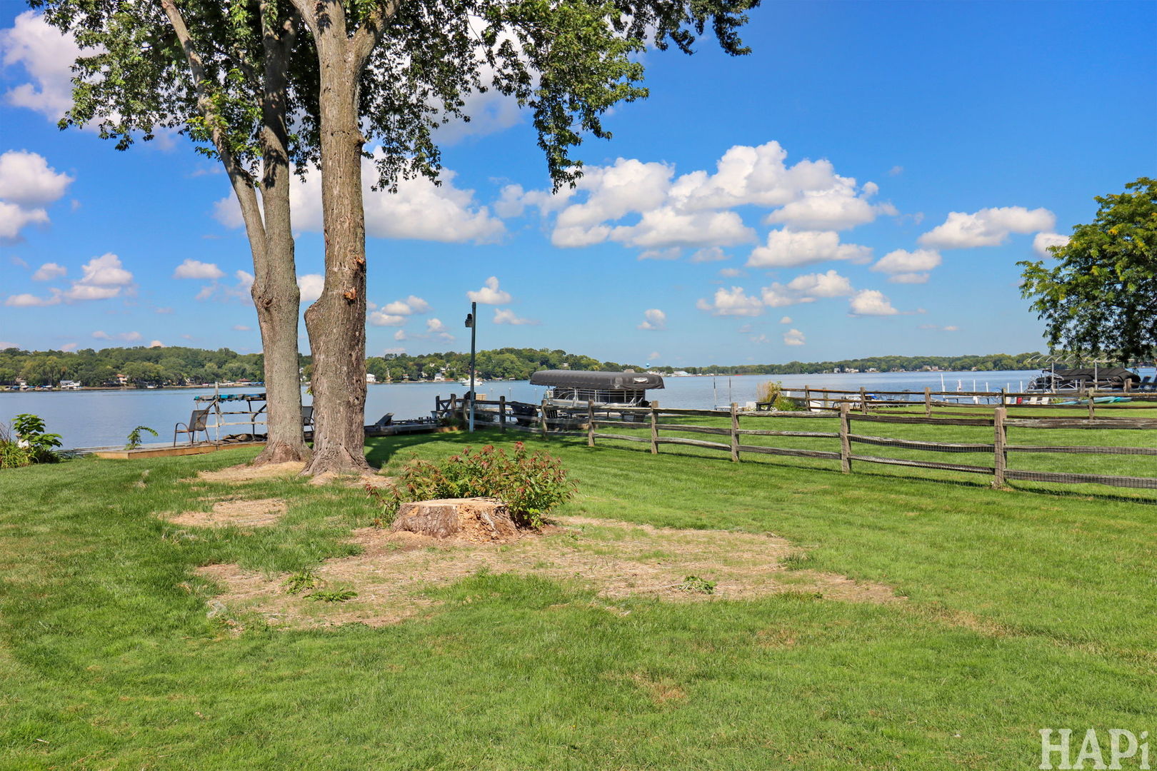 36 N Lake Avenue, Fox Lake, IL 60020